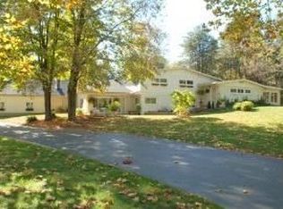 3600 E Robin Rd, Bloomington, IN 47401