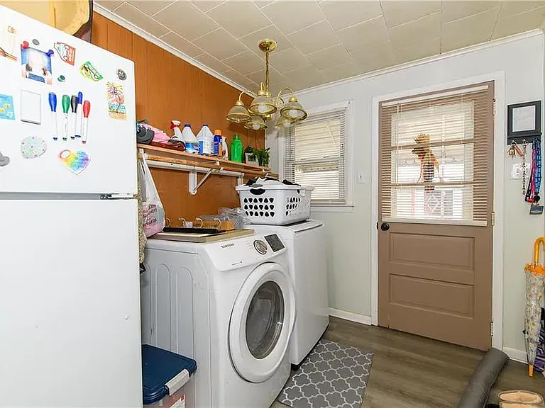 112 Front St #1 — Photo 7
