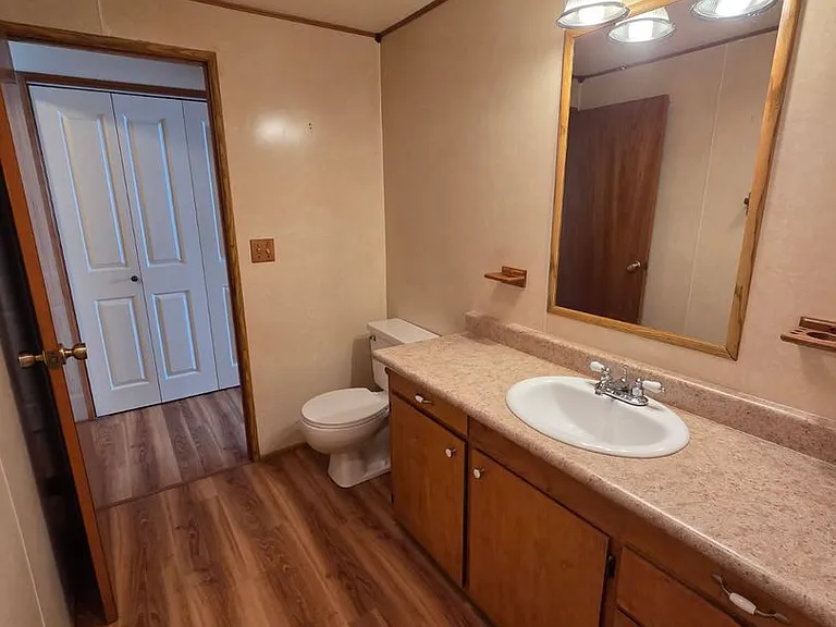 282 Sheridan St — Photo 13
