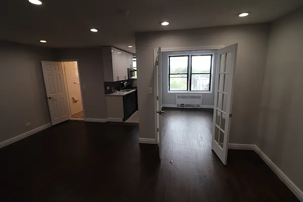 Rented by Corcoran | media 18