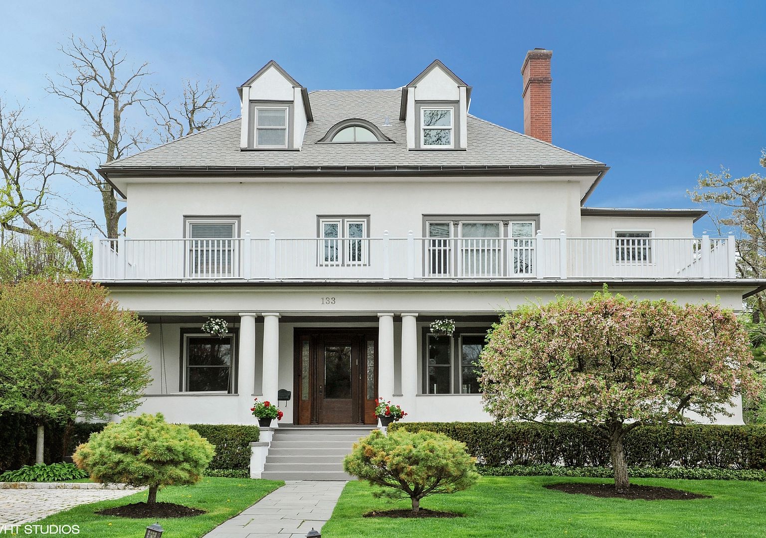 133 Laurel Ave, Highland Park, IL 60035 | Zillow