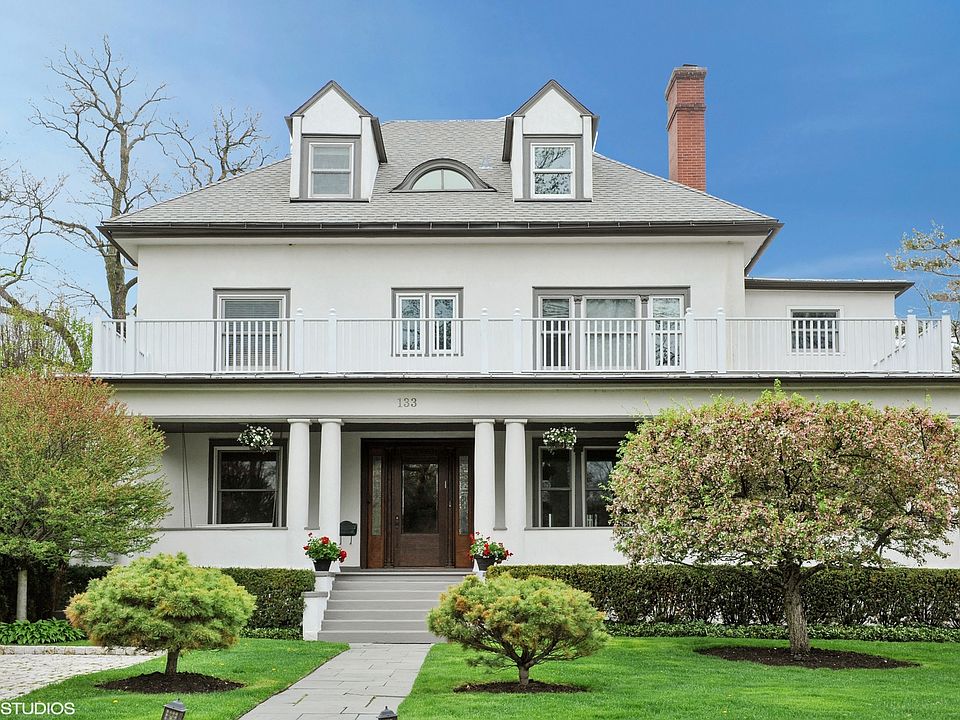 133 Laurel Ave, Highland Park, IL 60035 Zillow
