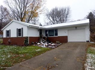 2649 Center Ave, Niles, MI 49120