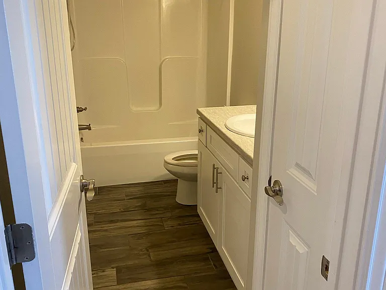 714 Prospect Ave — Photo 8
