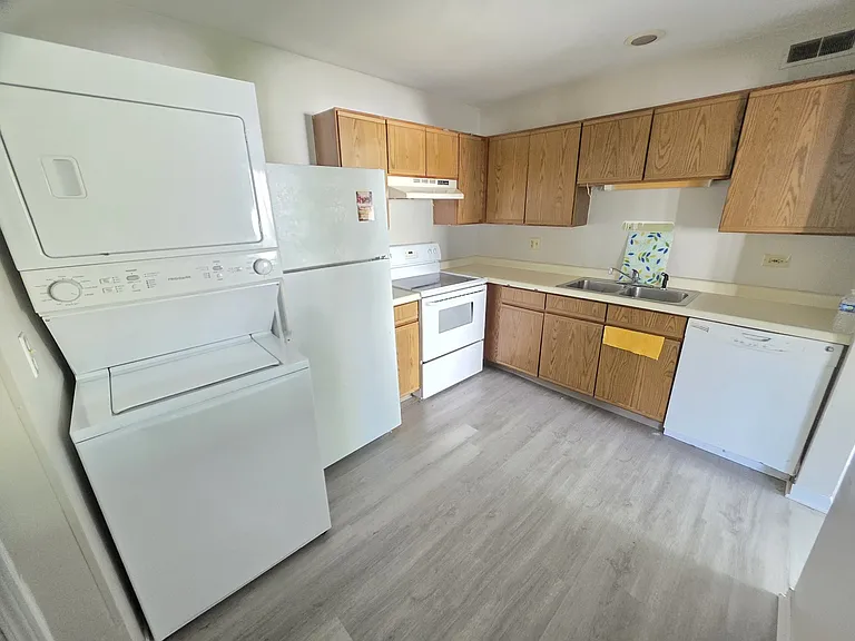 2715 Wilshire Ct #2715 — Photo 5