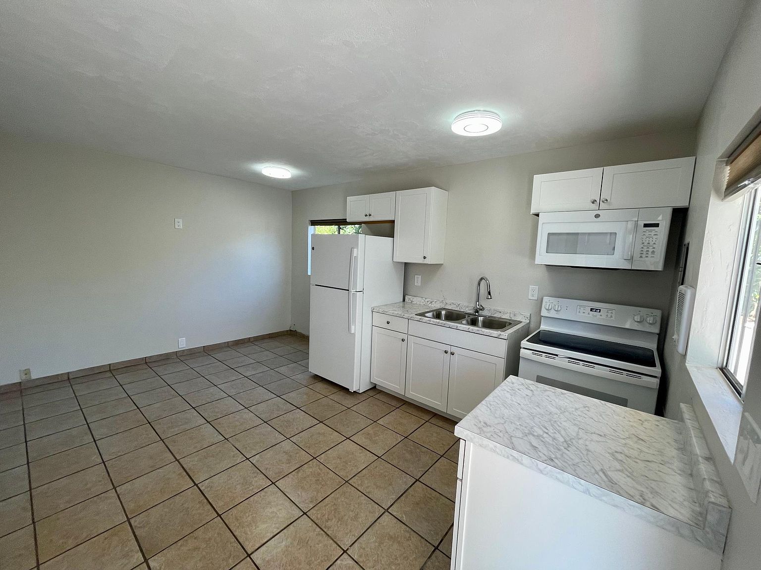 1355 Imperial Beach Blvd A, Imperial Beach, CA 91932 Zillow