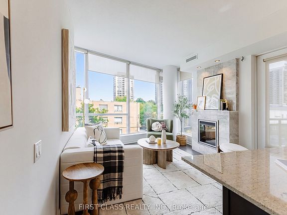 2nd image of 30 Canterbury Pl #305