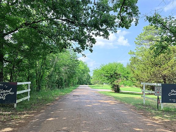 5th image of Mary Joe Rd
