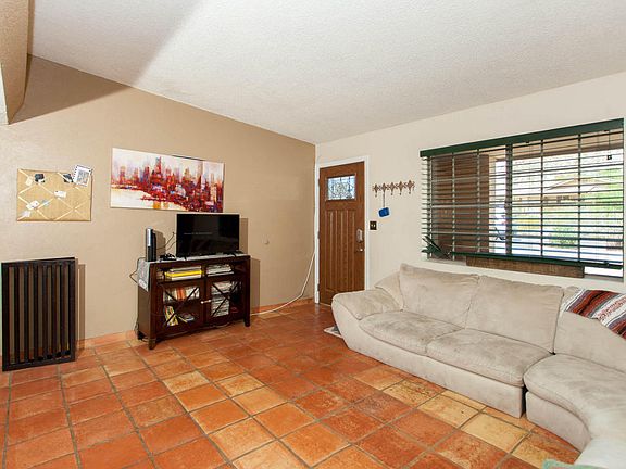 4th image of 13227 N Victor Hugo Ave