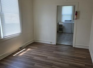 321 N Commerce Ave, Waynesboro, VA 22980