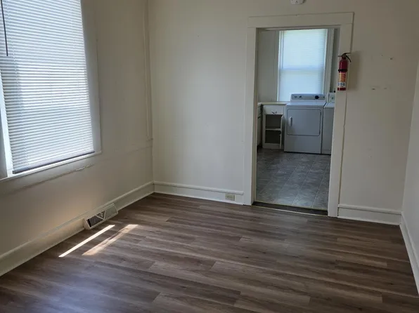 321 N Commerce Ave, Waynesboro, VA 22980
