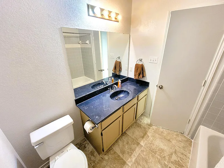 2303 Rainforest Ln — Photo 13