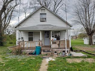 203 N Walnut St, Eldon, MO 65026
