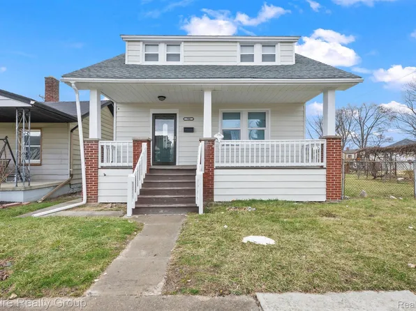 764 Park Ave, Lincoln Park, MI 48146