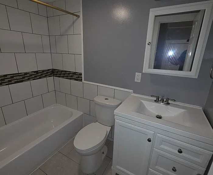 425 N Morse Ave #1 — Photo 11