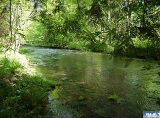 703 S Alder Ln, Port Angeles, WA 98362