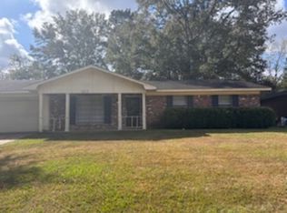 1853 Smallwood St, Jackson, MS 39212