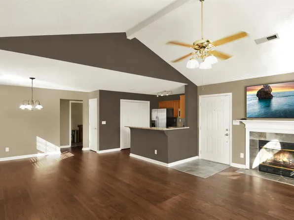 269 Waters Edge Ln #Na, Madison, AL 35758