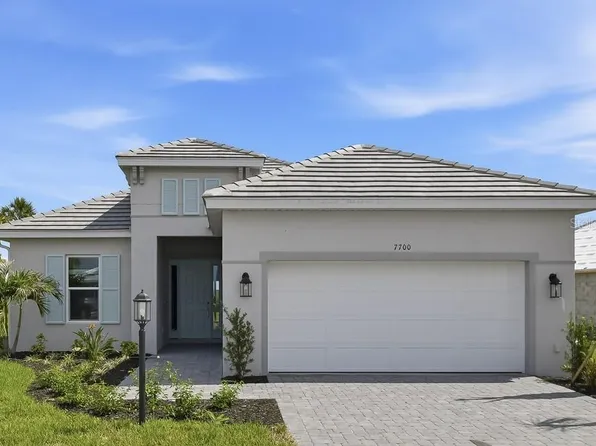 7700 Blue Moon Run, Sarasota, FL 34241