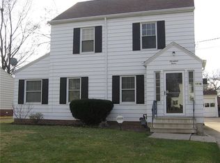 1712 Maple St, Wickliffe, OH 44092