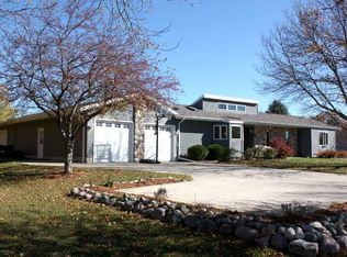 5150 Juniper Ln, West Bend, WI 53095