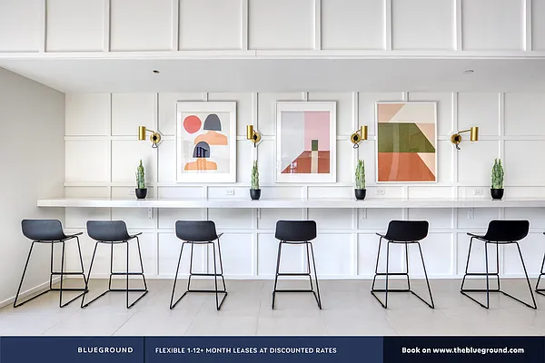 Rented by The Blueground | media 284