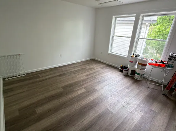 18 Clinton St #2A, Paterson, NJ 07522