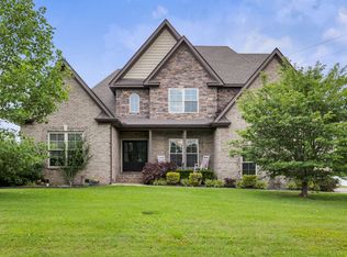 2122 Slater Dr, Murfreesboro, TN 37128