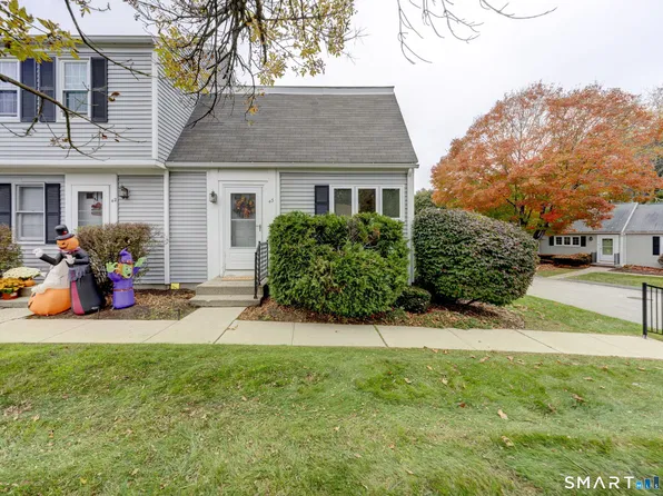 43 Constitution Square #43, Mansfield, CT 06250