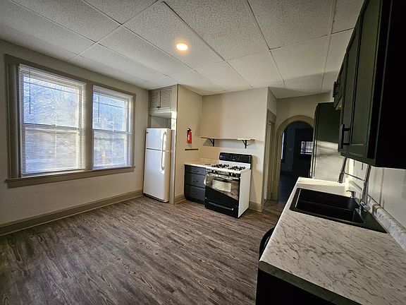 4th image of 1908 W County Road East E #1