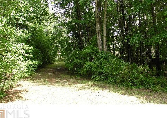 4th image of 130 Holly Amber Ln