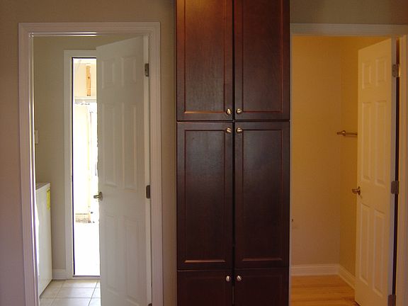 2nd image of 4848 Noor Dr