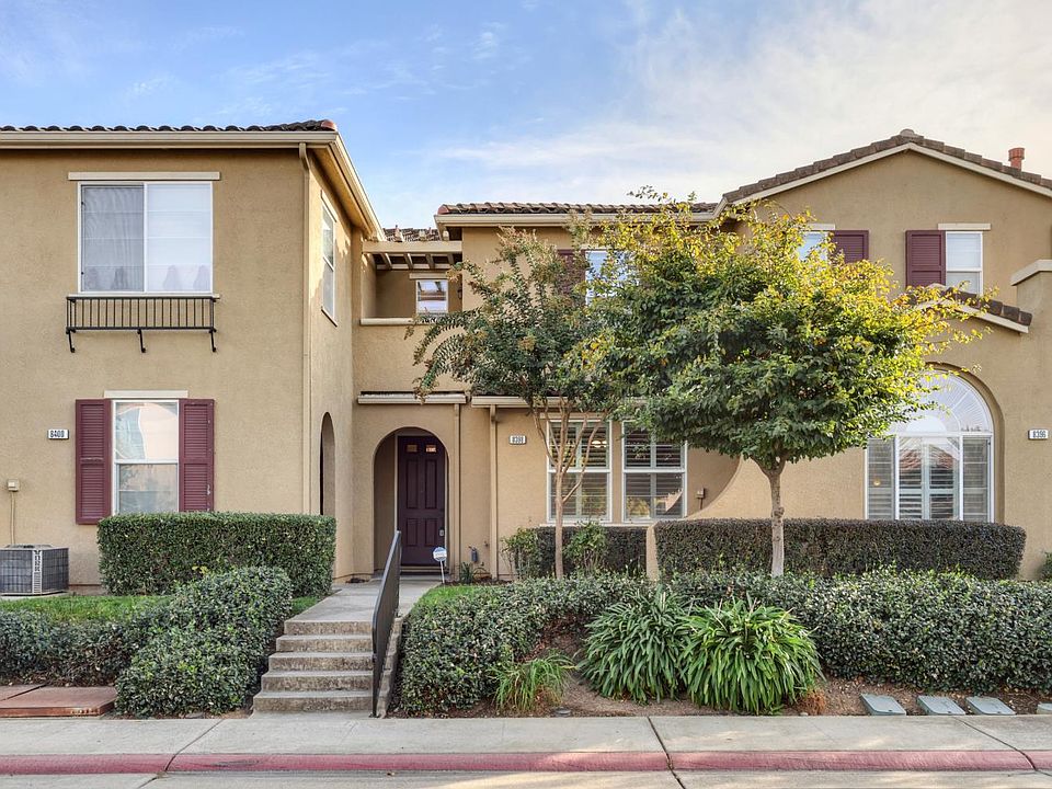 1st image of 8398 Crystal Walk Cir