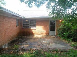 1701 Effie Ln, Pasadena, TX 77502