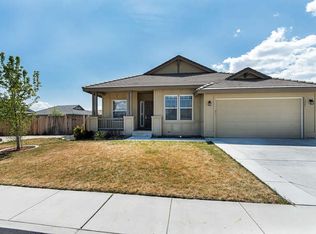 1241 Grand Cypress Ct, Sparks, NV
