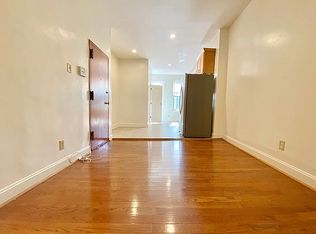 18-18 Centre St #3, Ridgewood, NY 11385