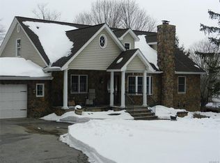 15 Raymond Rd, North Salem, NY 10560