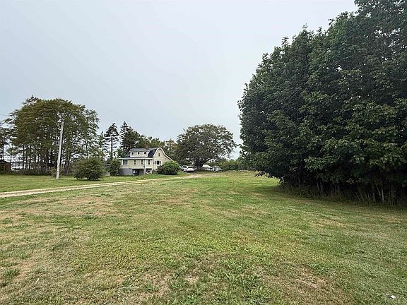 3rd image of 345 French Rd
