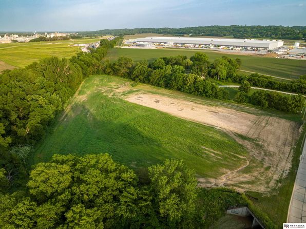 590 S 10th St, Blair, NE 68008 view 3