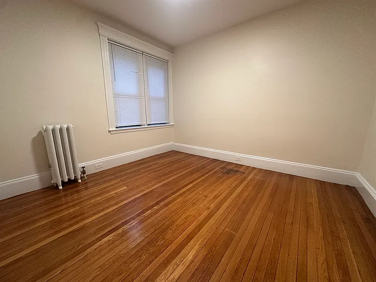 25 Peterborough St #9 — Photo 5