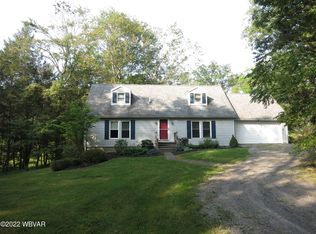 57 Spike Ln, Montoursville, PA 17754