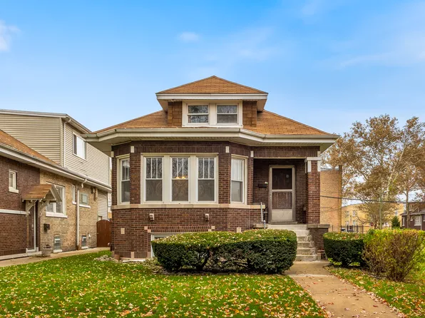 4704 W Wrightwood Ave, Chicago, IL 60639