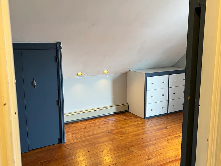 30 Violet St #A — Photo 26