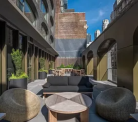 Rented by R New York