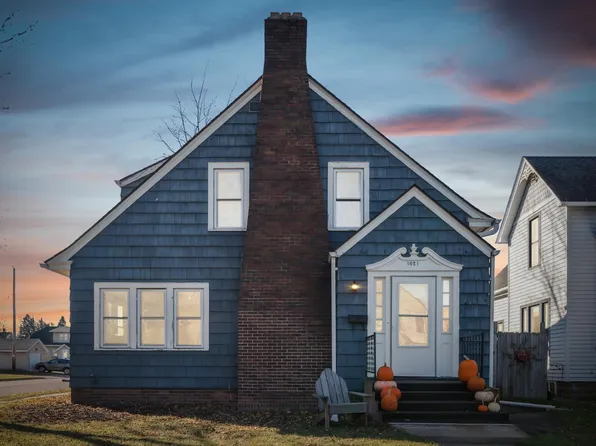 1021 MacArthur Ave, Ashland, WI 54806