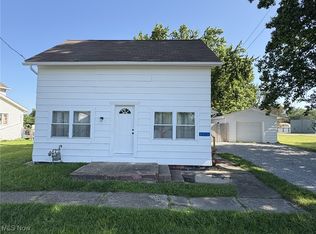 9513 Edison St NE, Alliance, OH 44601