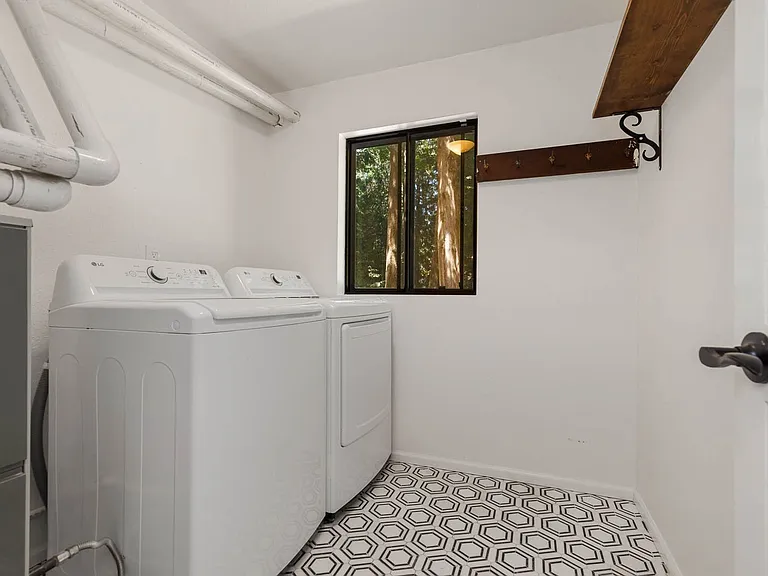18104 NE 197th Pl — Photo 15