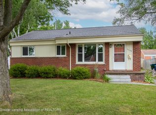2209 Westbury Rd, Lansing, MI 48906