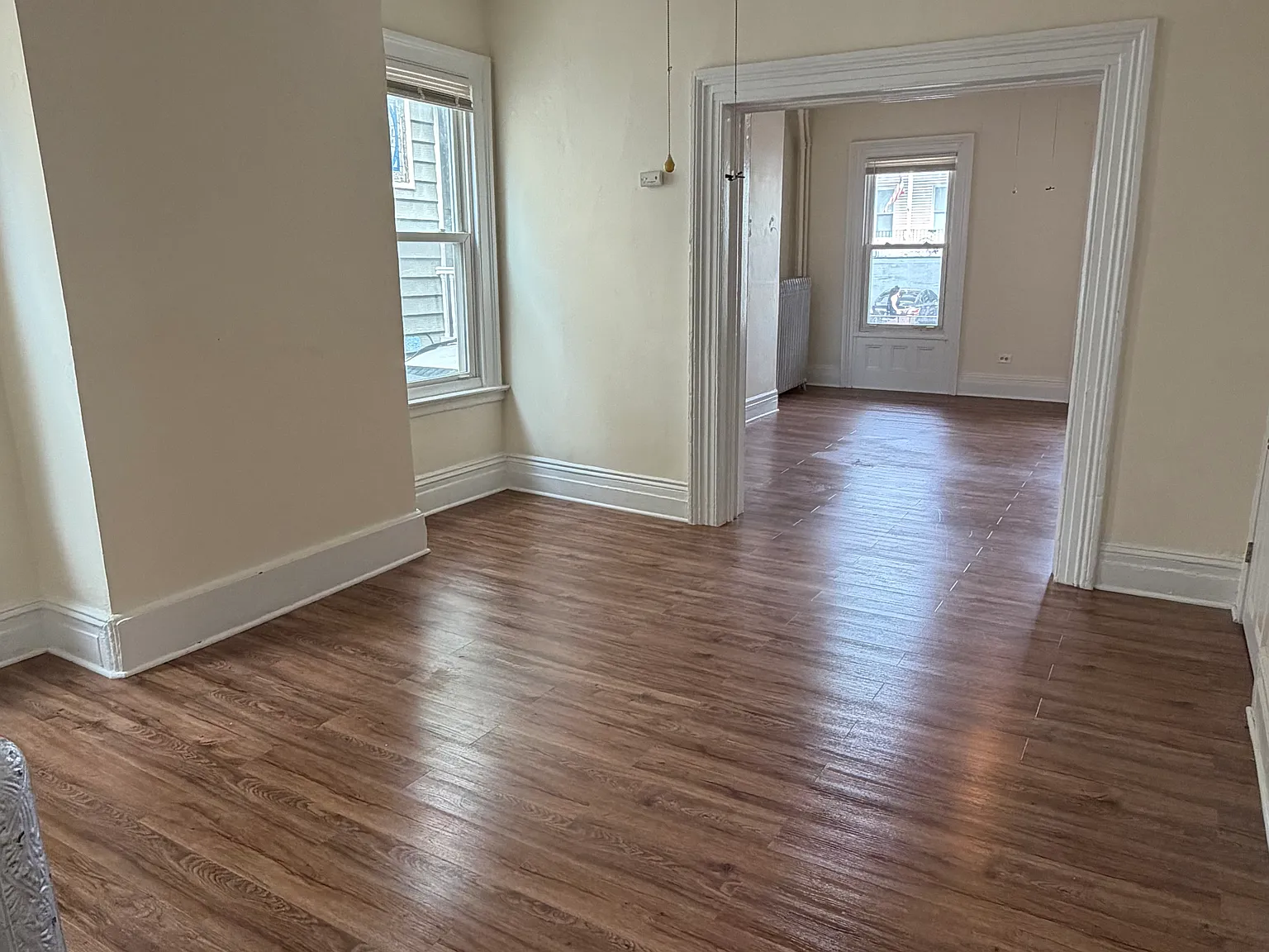 2 bed, 900 sqft, $2,300 — Photo 4