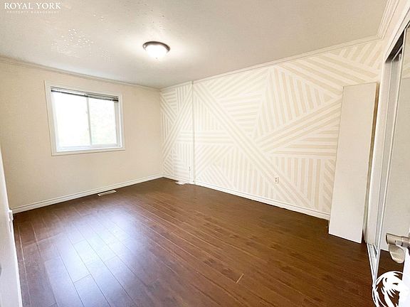 3rd image of 2001 Bonnymede Dr Unit 110